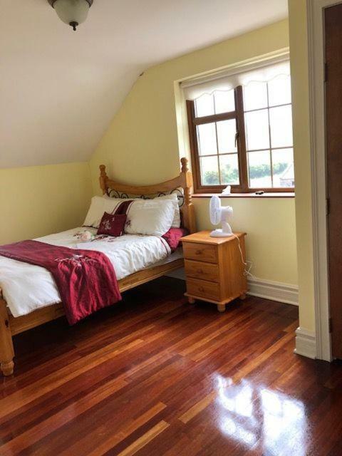 Beautiful Home On Lake Carrowmore Belmullet Εξωτερικό φωτογραφία